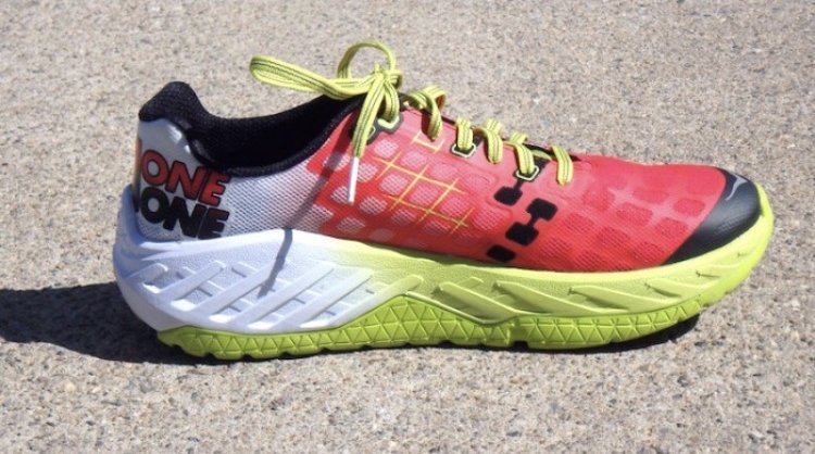 Test de la Hoka One One Clayton par Jogging-Plus.com
